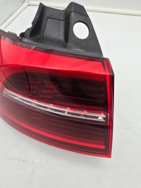 Rückleuchte VW Passat B8 3G9945207C Links Rearlight RUK3497724280jp