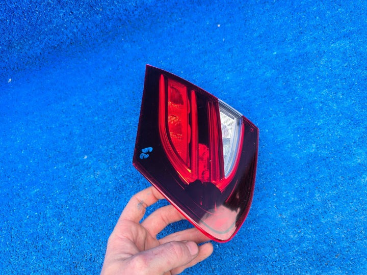 Rückleuchte Mercedes-Benz W205 A205 A2059063805 Rechts Rearlight RUK3507212548fq