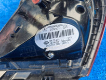 Laden Sie das Bild in den Galerie-Viewer, Rückleuchte Mercedes-Benz W205 A205 A2059063805 Rechts Rearlight RUK3507212548fq
