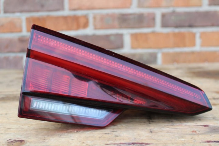 Rückleuchte Audi A4 8W5945093H LED Ein Stück (Rechts oder Links) Rearlight RUK3526509986ss