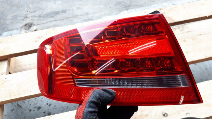 Rückleuchte Audi A4 B8 Links Rearlight RUK3528017473cd