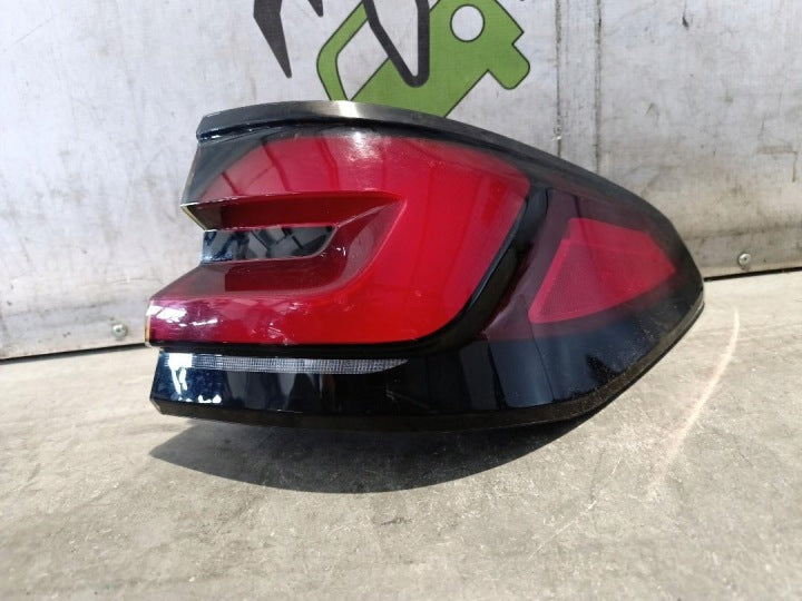 Rückleuchte BMW 5 G31 662002 Rechts Rearlight RUK3537384189nz
