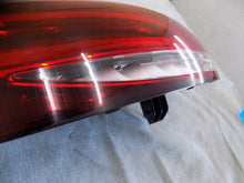 Laden Sie das Bild in den Galerie-Viewer, Rückleuchte Mercedes-Benz Eqc A2939062101 Links Rearlight RUK3636306582dn