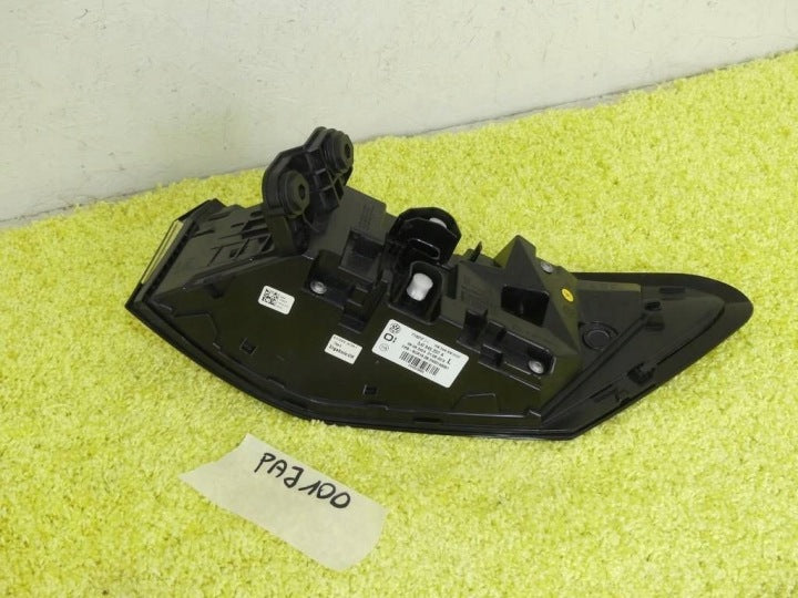 Rückleuchte VW Passat 3J0945207A Links Rearlight RUK3664615057ho