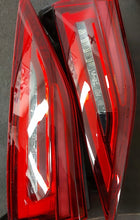 Laden Sie das Bild in den Galerie-Viewer, Rückleuchte Audi A3 8Y0945207 8Y0945208 Ein Satz Rearlight RUK3701511687he