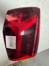 Load image into Gallery viewer, Rückleuchte Audi A6 C7 Ein Stück (Rechts oder Links) Rearlight RUK3739747043wl