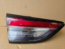 Laden Sie das Bild in den Galerie-Viewer, Rückleuchte Ford Kuga Links Rearlight RUK3742107901yi