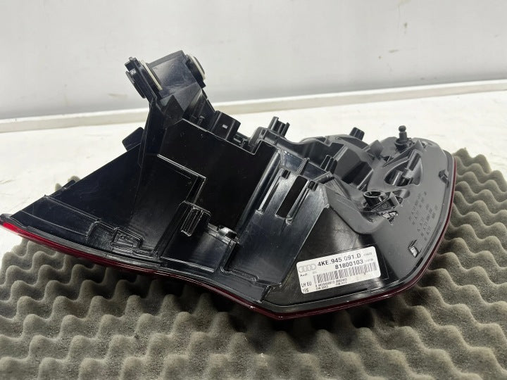 Rückleuchte Audi E-Tron Sportback 4KE945091D Links Rearlight RUK3812664351zm