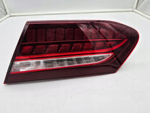 Laden Sie das Bild in den Galerie-Viewer, Rückleuchte Mercedes-Benz Coupe Rechts Rearlight RUK3856826265et