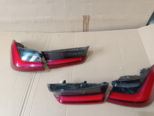 Laden Sie das Bild in den Galerie-Viewer, Rückleuchte BMW G21 Rechts Rearlight RUK3915525152ra