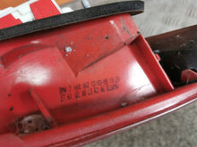 Laden Sie das Bild in den Galerie-Viewer, Rückleuchte BMW 3 E91 7160061 Ein Satz Rearlight RUK3918657662dg