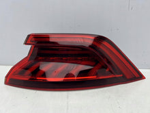 Laden Sie das Bild in den Galerie-Viewer, Rückleuchte Audi Q8 4M8945070 Rechts Rearlight RUK3928604238en