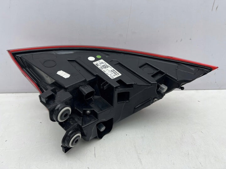 Rückleuchte Audi Q8 4M8945070 Rechts Rearlight RUK3928604238en