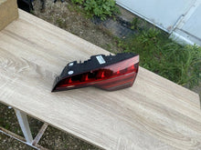 Load image into Gallery viewer, Rückleuchte Audi A4 B9 8W9945094AC Rechts Rearlight RUK3930080431aj