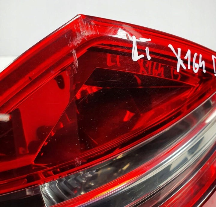 Rückleuchte Mercedes-Benz X164 A1648200564 Links Rearlight RUK3930336837pb