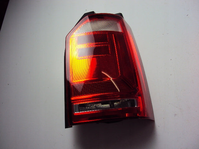 Rückleuchte VW Caravelle 7E0945096AD Rechts Rearlight RUK3959611713bf