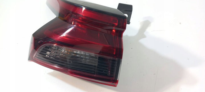 Rückleuchte Nissan Qashqai I J12 220-8D02F LED Ein Stück (Rechts oder Links) RUK4051709737py