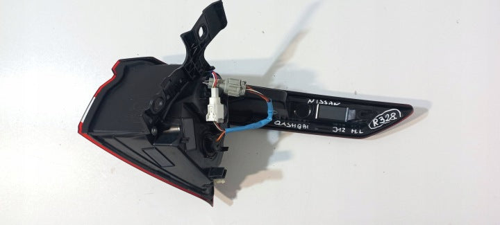Rückleuchte Nissan Qashqai I J12 220-8D02F LED Ein Stück (Rechts oder Links) RUK4051709737py