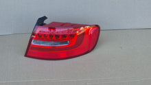 Laden Sie das Bild in den Galerie-Viewer, Rückleuchte Audi A4 B8 Avant 8K9945096D Rechts Rearlight RUK4055568690ds