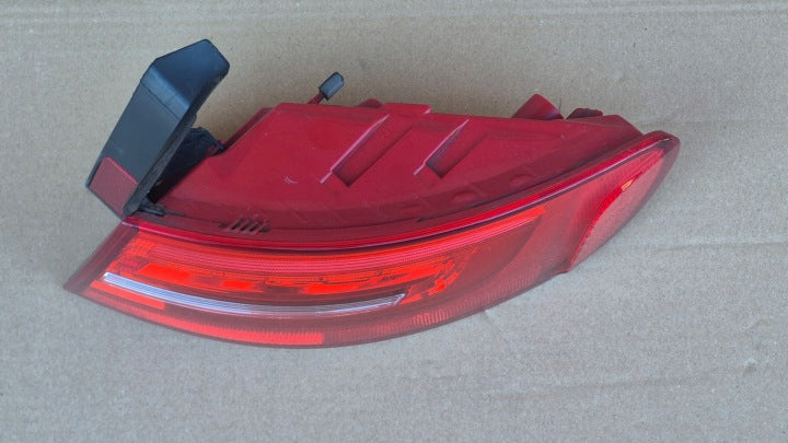 Rückleuchte Audi A4 B8 Avant 8K9945096D Rechts Rearlight RUK4055568690ds