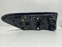 Laden Sie das Bild in den Galerie-Viewer, Rückleuchte VW Passat 3J0945207 Ein Stück (Rechts oder Links) Rearlight RUK4105058397tr