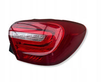 Laden Sie das Bild in den Galerie-Viewer, Rückleuchte Mercedes-Benz W176 Rechts Rearlight RUK4105456440nx