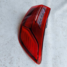 Laden Sie das Bild in den Galerie-Viewer, Rückleuchte Audi A4 B9 Avant 8W9945070AA Rechts Rearlight RUK4189808816ar