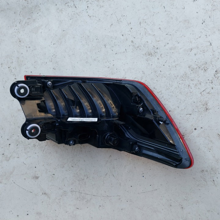 Rückleuchte Audi A4 B9 Avant 8W9945070AA Rechts Rearlight RUK4189808816ar