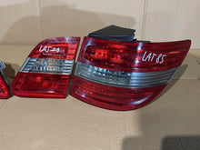 Laden Sie das Bild in den Galerie-Viewer, Rückleuchte Mercedes-Benz W245 A1698202664 Ein Stück (Rechts oder Links) RUK4204513888ry
