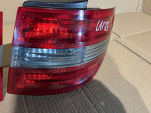 Laden Sie das Bild in den Galerie-Viewer, Rückleuchte Mercedes-Benz W245 A1698202664 Ein Stück (Rechts oder Links) RUK4204513888ry
