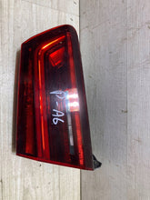 Laden Sie das Bild in den Galerie-Viewer, Rückleuchte Audi A6 C7 4G5945094E Rechts Rearlight RUK4223211345pl