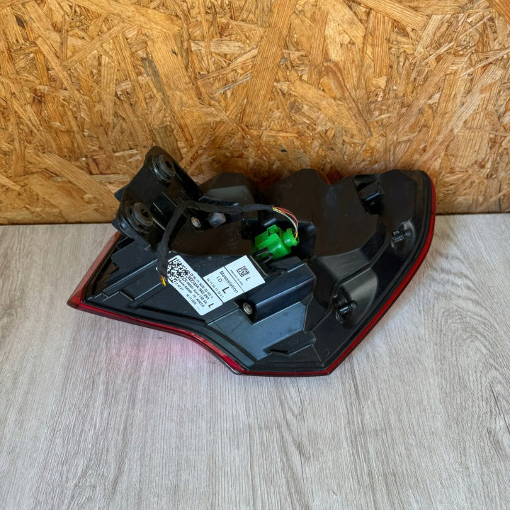 Rückleuchte Audi Q3 83A945091 Links Rearlight RUK4245514770qu