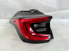 Laden Sie das Bild in den Galerie-Viewer, Rückleuchte Toyota IV Yaris Links Rearlight RUK4258319205ev