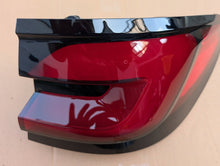 Laden Sie das Bild in den Galerie-Viewer, Rückleuchte BMW 5 G31 849382608 Rechts Rearlight RUK4264854599um
