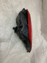 Laden Sie das Bild in den Galerie-Viewer, Rückleuchte VW Beetle 5C3945096H Rechts Rearlight RUK4303106039bc