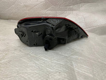 Laden Sie das Bild in den Galerie-Viewer, Rückleuchte VW Beetle 5C3945096H Rechts Rearlight RUK4303106039bc