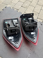 Laden Sie das Bild in den Galerie-Viewer, Rückleuchte Ford Ecosport 90104001 90104003 Ein Stück (Rechts oder Links) RUK4325911681wz