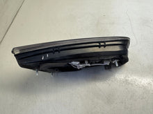 Laden Sie das Bild in den Galerie-Viewer, Rückleuchte Tesla S 6005924-00-E Rechts Rearlight RUK4372959576ur