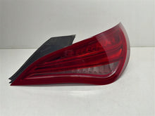 Laden Sie das Bild in den Galerie-Viewer, Rückleuchte Mercedes-Benz Cla Rechts Rearlight RUK4393262959pd