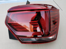 Laden Sie das Bild in den Galerie-Viewer, Rückleuchte VW Polo 2G0945096B Rechts Rearlight RUK4417854576tk