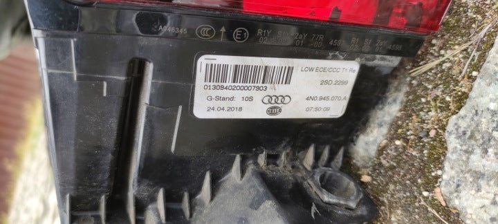 Rückleuchte Audi A8 D5 4N0945070A 4N0945069A Ein Stück (Rechts oder Links) RUK4476037678rg