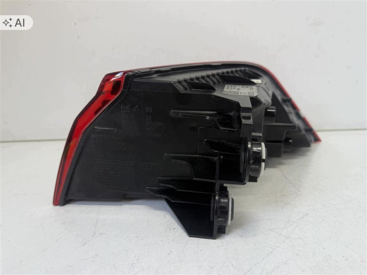 Rückleuchte Audi Q8 4M8945091 LED Links Rearlight RUK4491265830vl