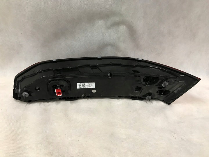 Rückleuchte Audi Q7 4M0945093H Links Rearlight RUK4540135569ra