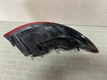 Laden Sie das Bild in den Galerie-Viewer, Rückleuchte Mercedes-Benz A2139067405 Rechts Rearlight RUK4580954013pa