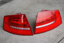 Laden Sie das Bild in den Galerie-Viewer, Rückleuchte Audi A8 4E0945095H Links Rearlight RUK4599531433pa