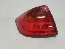 Laden Sie das Bild in den Galerie-Viewer, Rückleuchte BMW 3 I090106 Links Rearlight RUK4606617235up