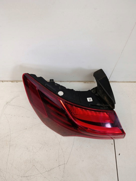 Rückleuchte Audi E-Tron Etron Sportback 4KE945091D Links Rearlight RUK4644040428gd