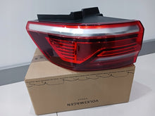 Laden Sie das Bild in den Galerie-Viewer, Rückleuchte VW Multivan Caravelle 7T0945095B Links Rearlight RUK4653772080qm