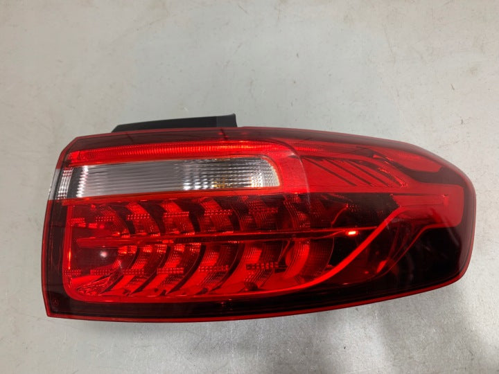 Rückleuchte Mercedes-Benz W247 Rechts Rearlight RUK4662687620tc