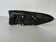 Laden Sie das Bild in den Galerie-Viewer, Rückleuchte VW Passat 3J0945207 Links Rearlight RUK4668484497lo